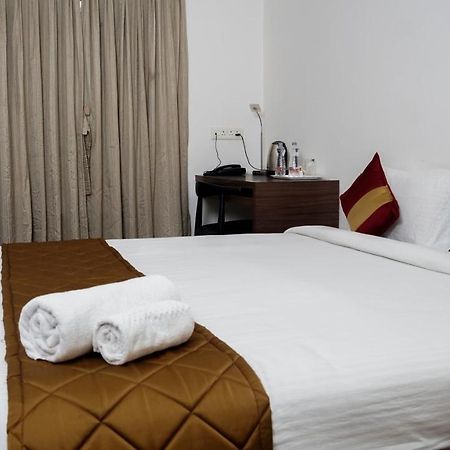 The Altruist Business Stays, Navi Mumbai-2 Экстерьер фото